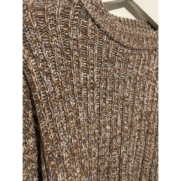 Universal Thread Brown Cropped Knit Sweater Crew Neck Woman's Medium - Picture 2 of 5